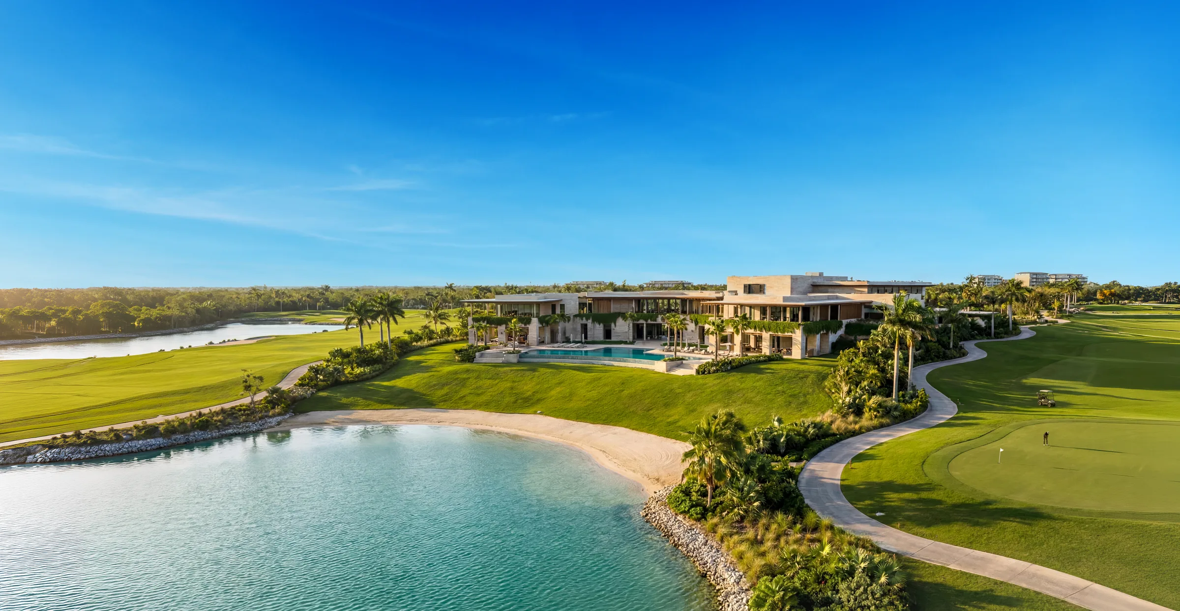 Render oficial del Golf Club de Country Lakes junto al lago